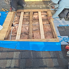 Chicago-Shingle-Roof-Repair-Fixing-Buckling-Plywood-Seams-for-a-Durable-Roof 3