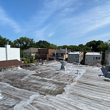 Commercial-Roof-Aluminum-Coating-in-Chicago-Protect-and-Extend-the-Life-of-Your-Roof 2