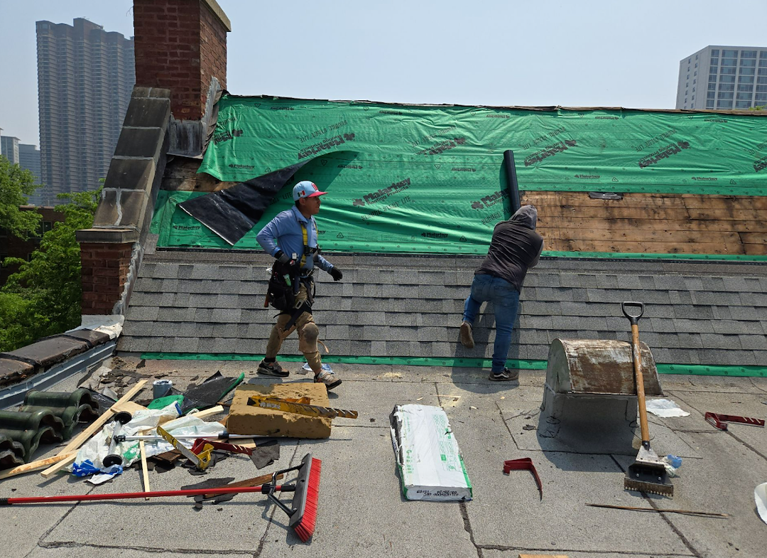 Commercial Roof Repair or Replacement in Chicago for Damaged or Missing Shingles