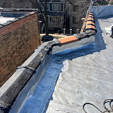Could-My-Parapet-Wall-Be-the-Reason-My-Flat-Roof-Is-Leaking 4