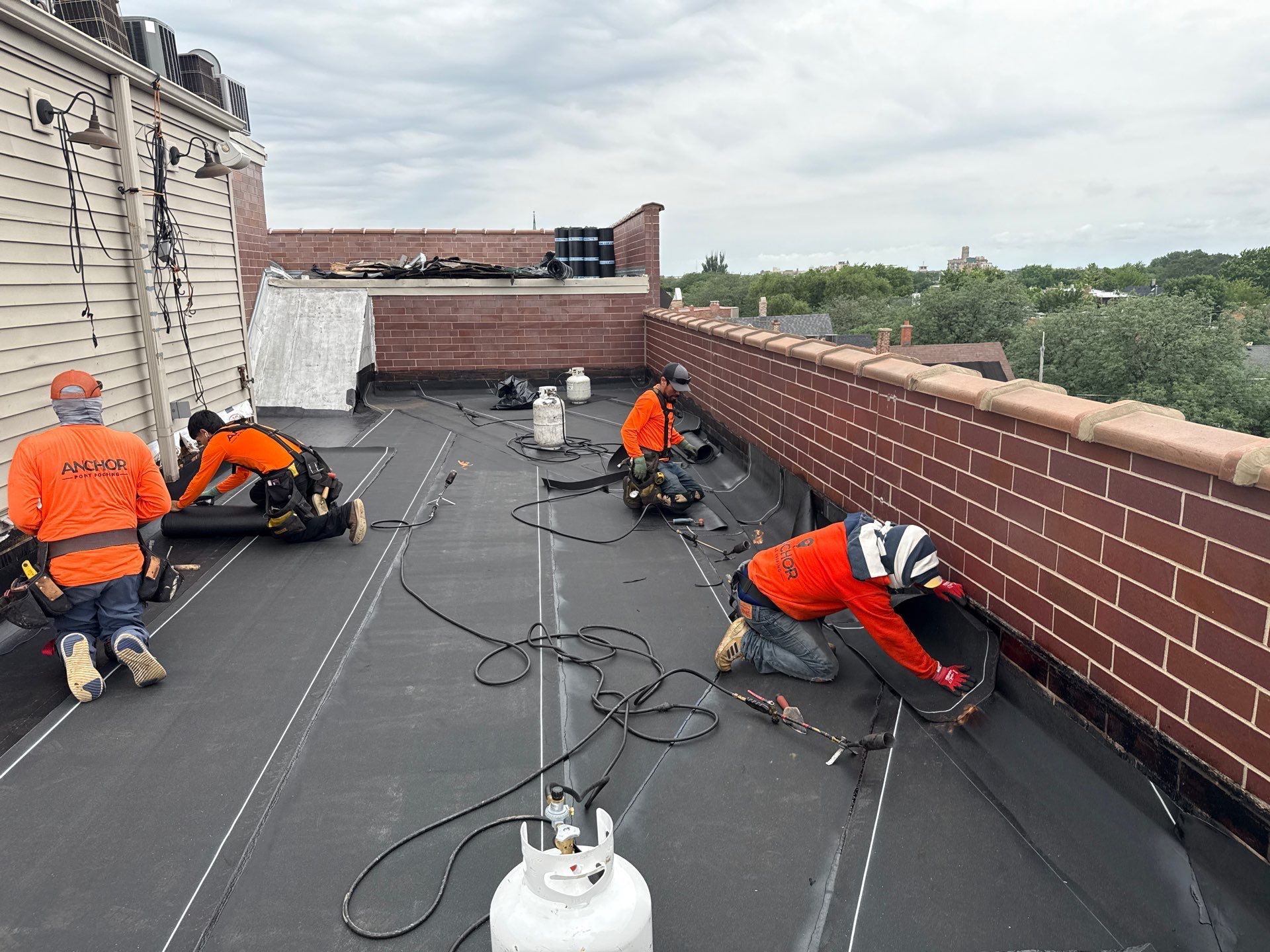 How Do I Know If I Need a Roof Repair or a Full Replacement?