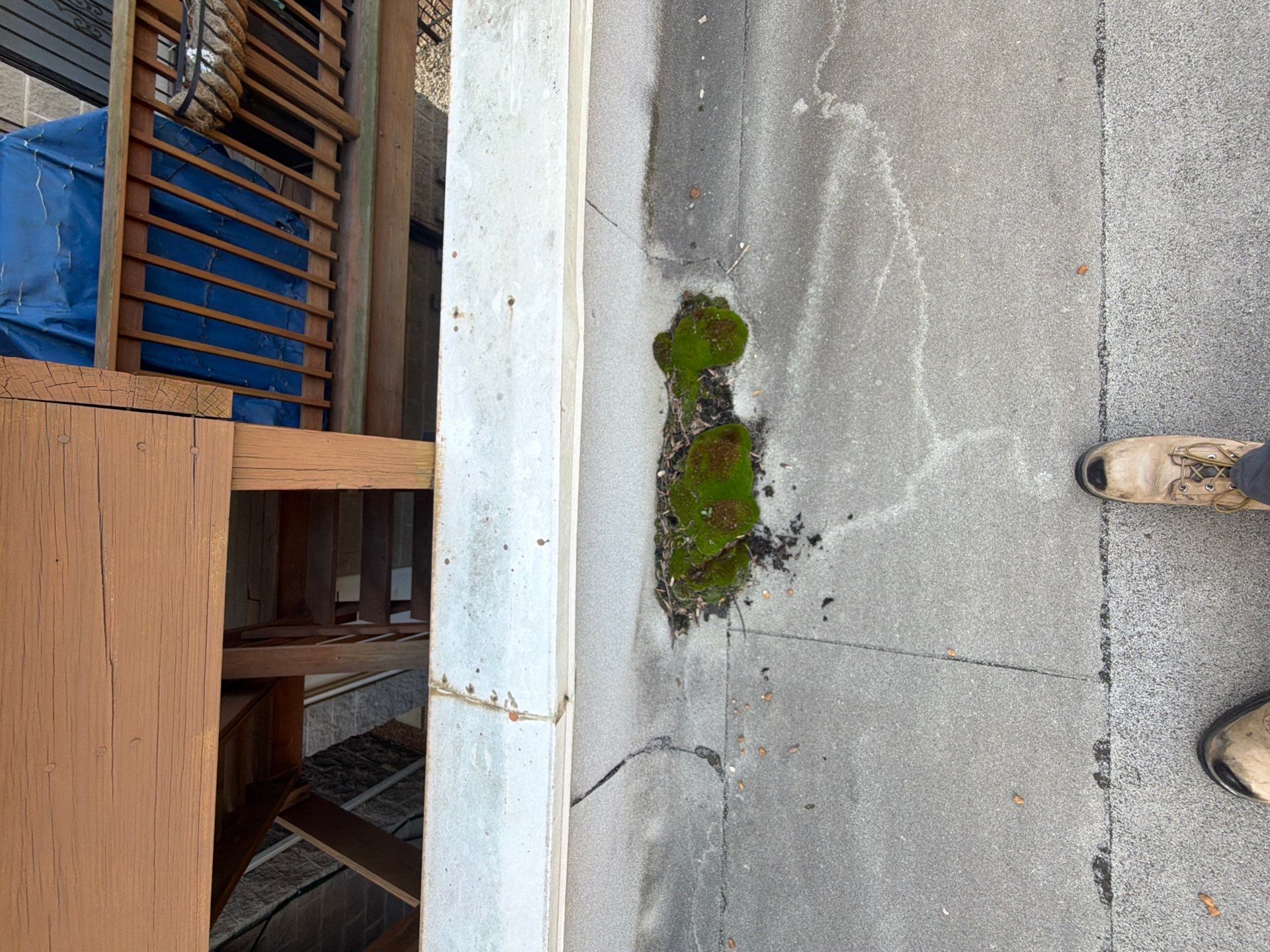 How to fix a garage roof leak without turning my driveway into a construction zone? :construction: