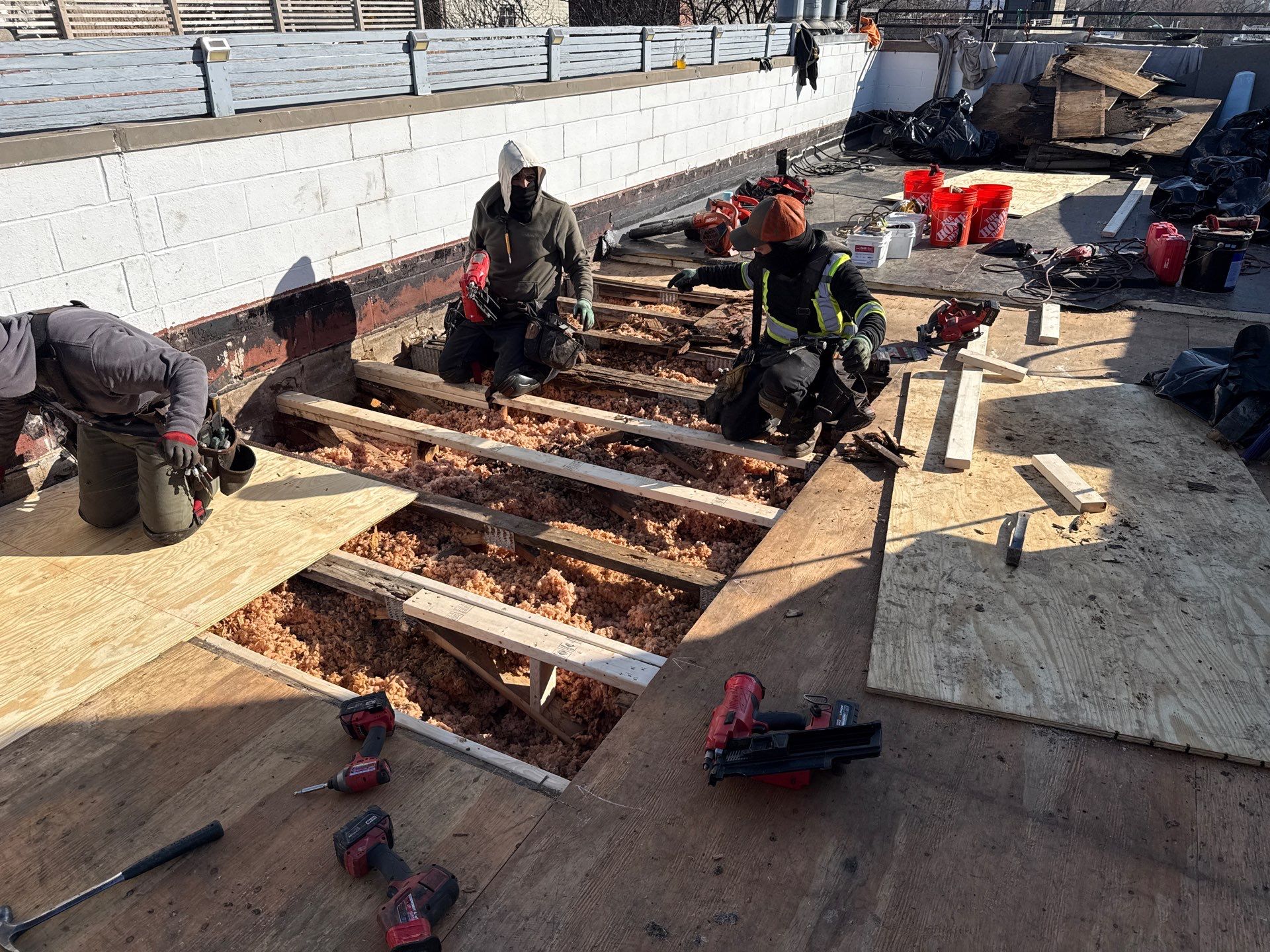 How to Know if a Chicago Roofer is Legit?