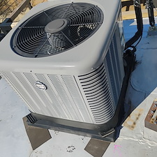 HVAC-Condenser-Sinking-Into-Roof-Membrane-Risks-of-Leaks-and-Damage 0