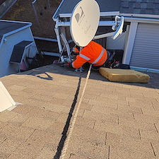 Is-Your-Chicago-Roof-Leaking-from-Damaged-Shingles 4