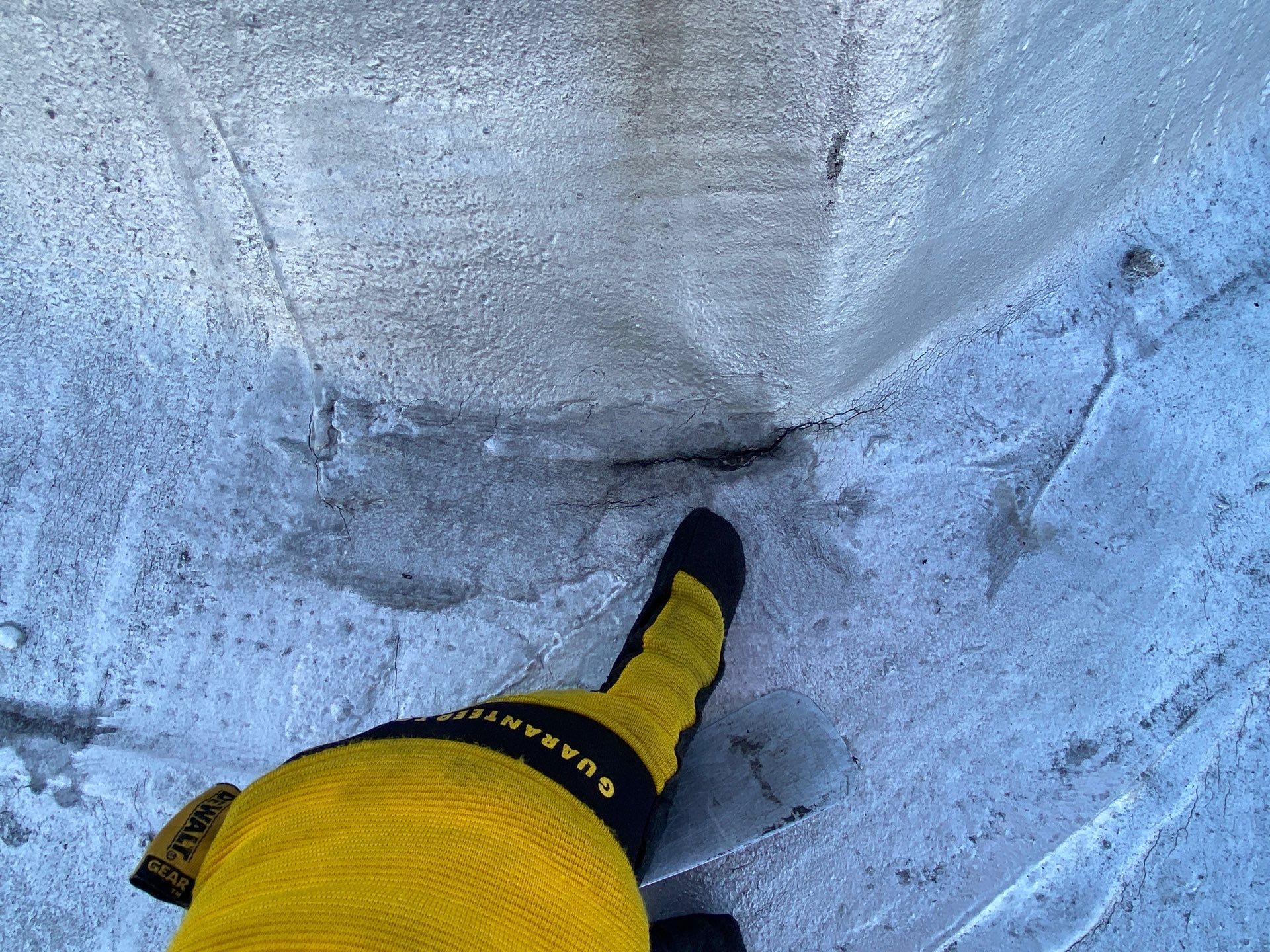Lincolnwood Homeowners: Is Your Flat Roof Membrane Failing?
