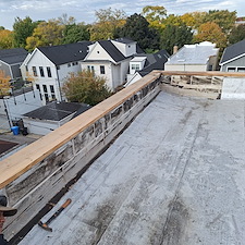 Loose-Wall-Flashing-on-Chicago-Flat-Roofs-Roof-Repairs-by-Anchor-Point-Roofing 4