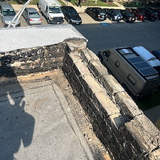 Loose-Wall-Flashing-on-Chicago-Commercial-Flat-Roof-Causes-Water-Intrusion-What-You-Need-to-Know 4