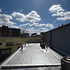 Old-Leaky-Flat-Roof-Mount-Prospect-Time-for-a-Replacement 3