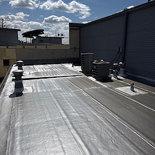 Old-Leaky-Flat-Roof-Mount-Prospect-Time-for-a-Replacement 4
