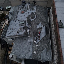 Reliable-Shingle-Roof-Replacement-Services-in-Chicago-for-Homes-and-Businesses 3