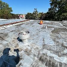 Top-Benefits-of-Aluminum-Coating-for-Commercial-Flat-Roofs-in-Chicago 0