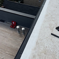 TPO-Roof-Edge-Problem-in-Evanston-Need-Repair-Fast 2