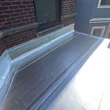 What-to-Do-About-an-Old-Leaking-Flat-Roof-on-a-Commercial-Building-in-Chicago 1