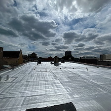 Whats-the-Difference-Between-Modified-Bitumen-TPO-PVC-and-EPDM-Flat-Roofs 0