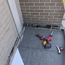 Why-Is-My-Roof-Leaking-Where-the-Roof-Meets-the-Wall 0