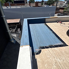 Why-is-the-wall-flashing-on-my-flat-roof-coming-loose 2