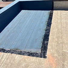 Why-is-the-wall-flashing-on-my-flat-roof-coming-loose 3
